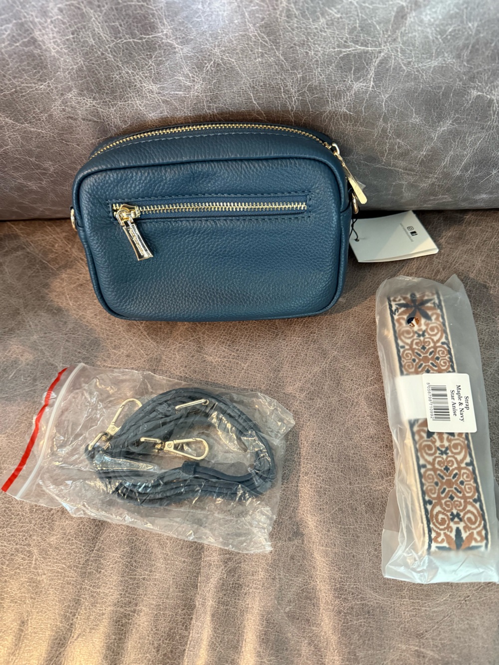 Pom Pom London Navy Pebbled Leather Crossbody Bag with Decorative Strap NWT - Picture 2 of 3